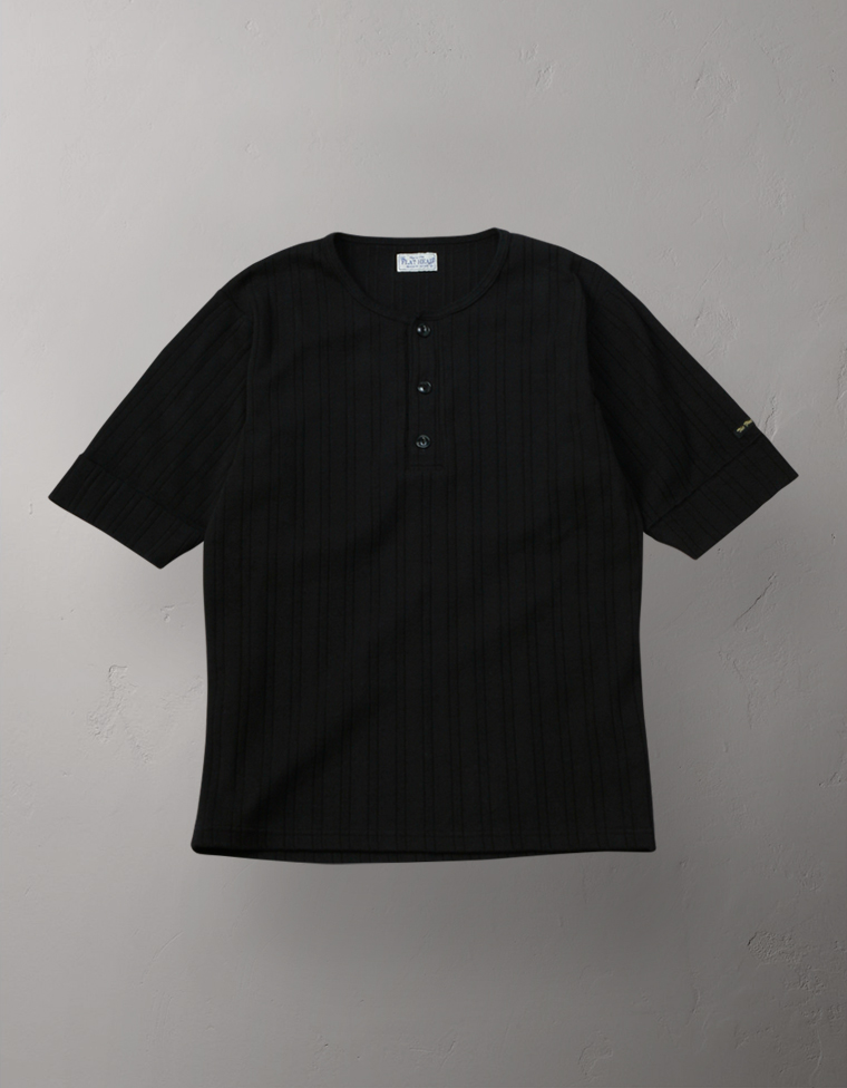 フライス ヘンリーネックTシャツ